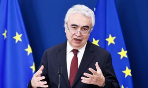 Sytuacja poważniejsza niż dwa kryzysy naftowe. Kwiecień będzie trudny