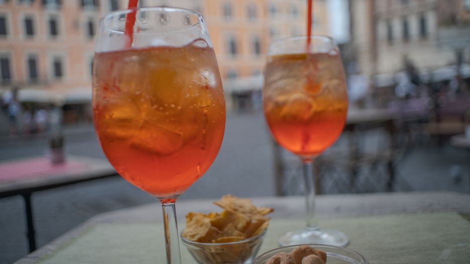 Turystka zapłaciła 12 euro za Aperol Spritz (zdj. ilustracyjne)