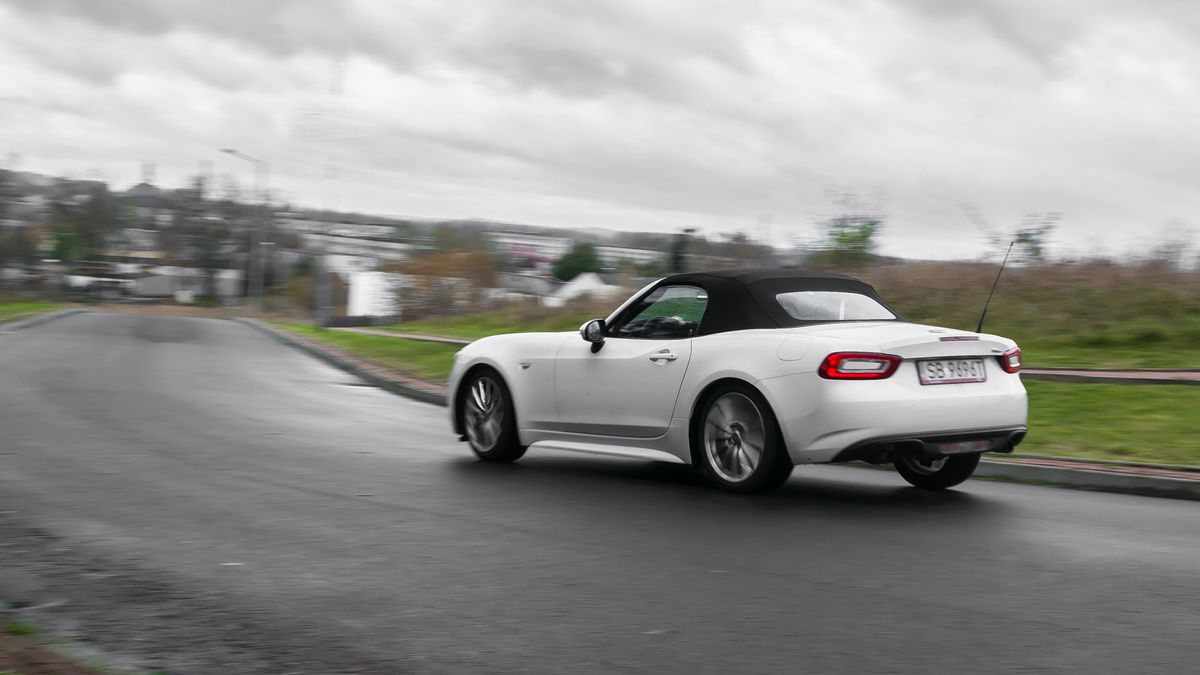 124 Spider to najciekawszy model w ofercie Fiata.