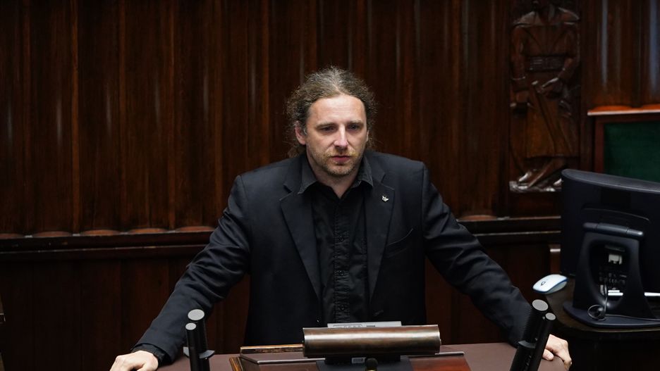 Debata nad prawem drogowym. Wulgarne słowa z mównicy sejmowej 