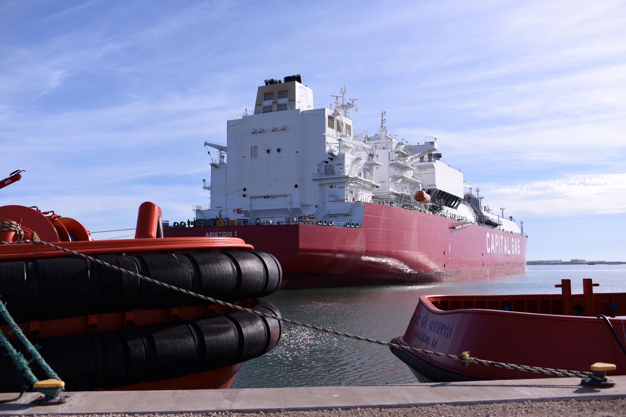 The Aristidis I liquefied natural gas (LNG) tanker docked at the Cheniere Liquefaction facility (CCL) in Corpus Christi, Texas, US, on Monday, Dec. 4, 2023. Cheniere's Corpus Christi Stage 3 expansion is part of the third and biggest wave of new liquefied natural gas supply to enter the global market. Photographer: Mark Felix/Bloomberg via Getty Images