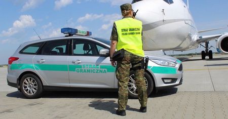 Nie poleciał na wakacje do Egiptu. Z lotniska trafił prosto do więzienia