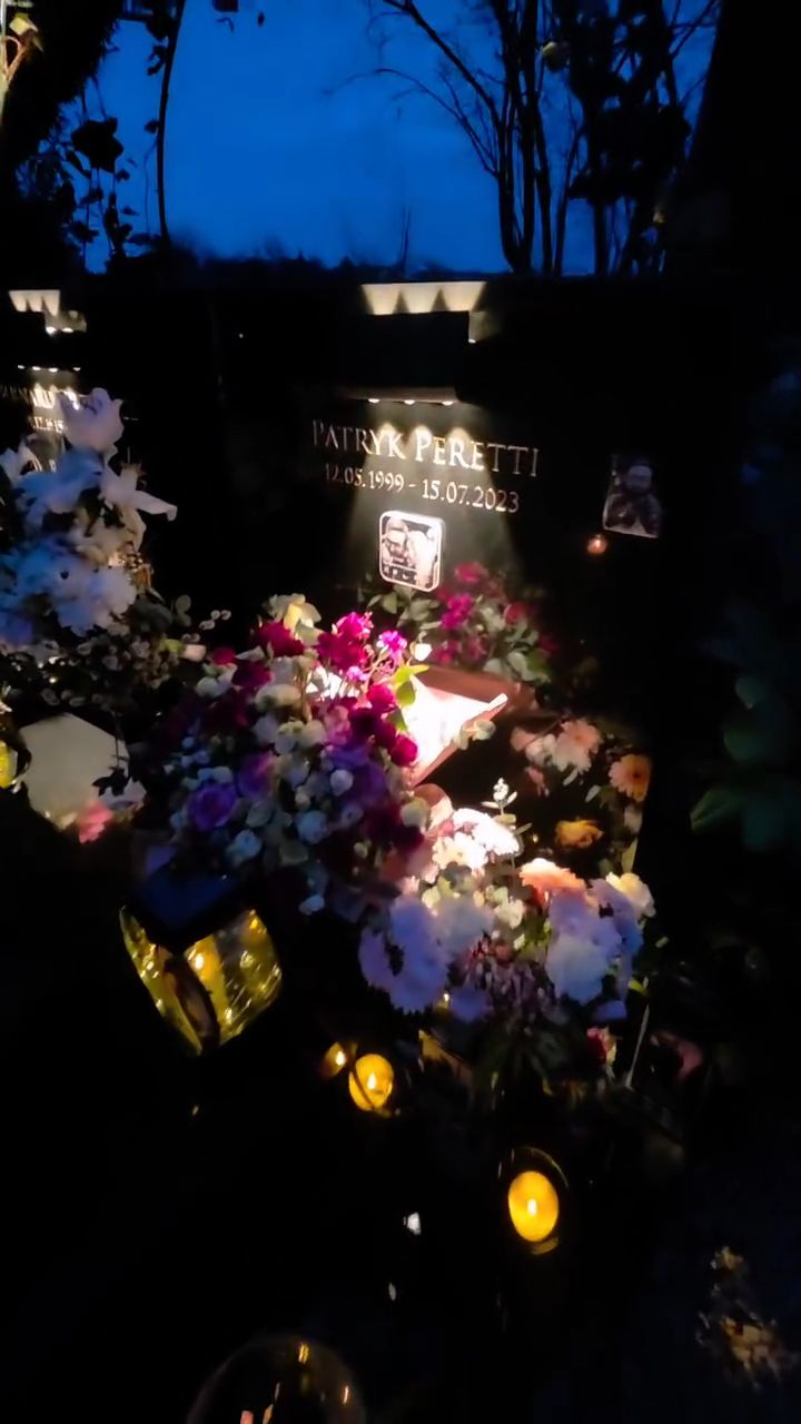 Grób syna Sylwii Peretti