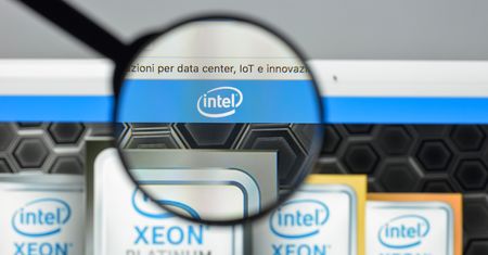Intel NetCAT. Kolejna dziura w procesorach niebieskich odkryta
