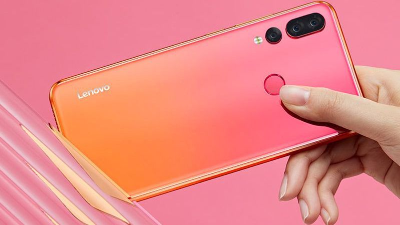 Lenovo Z5s oficjalnie. Potrójny aparat w przystepnej cenie 1