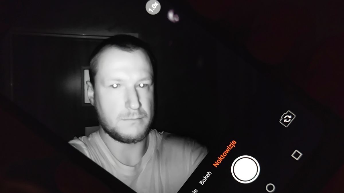 Takie innowacje lubię. Ten smartfon ma prawdziwy noktowizor 1