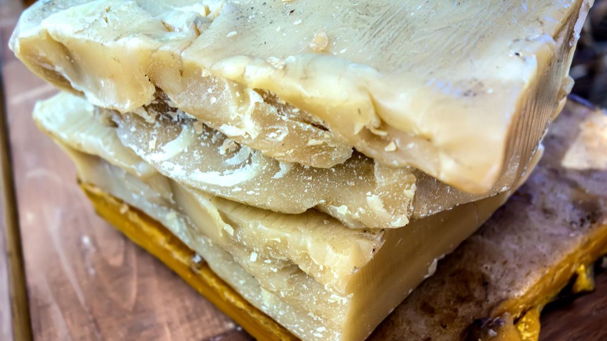 Parafina i miód pomogą zlikwidować krępujący problem