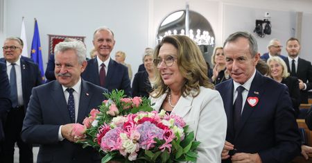 Nowy marszałek w Senacie. 66 senatorów "za"