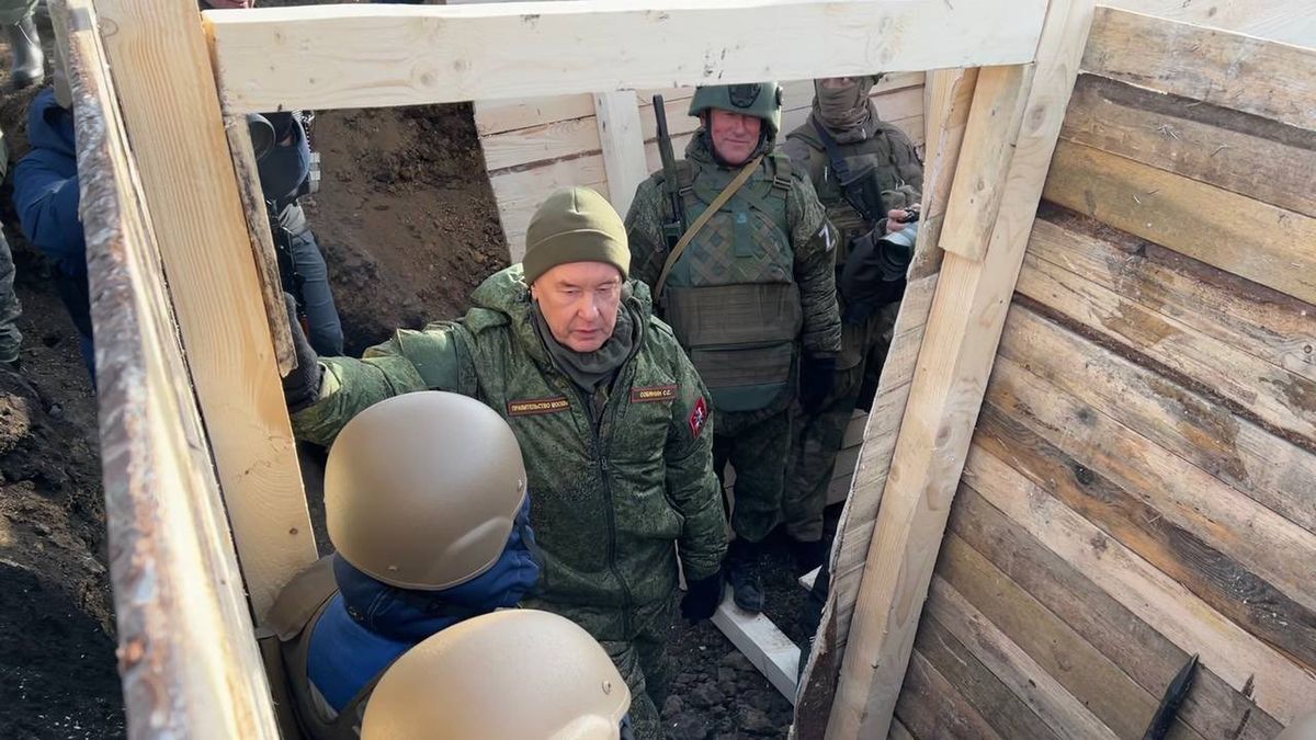 Mer Moskwy odwiedził rosyjskich najeźdźców w Donbasie