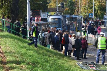 Wrocław: MPK uruchamia specjalne linie i dodatkowe kursy