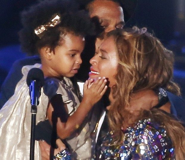 Beyonce Na Scenie Z Jayem I Blue Ivy! (ZDJĘCIA) - Pudelek