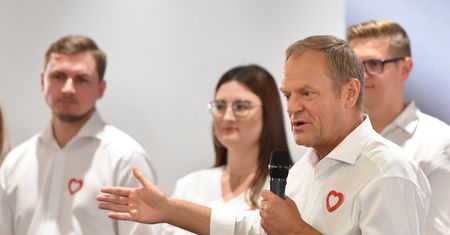 PiS pyta o wyprzedaż majątku. Stanowcza odpowiedź Donalda Tuska