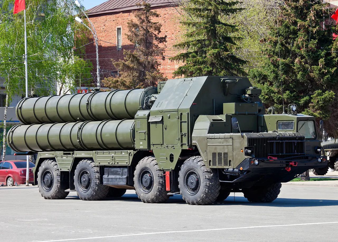 Niesprawne rakiety dla Ukrainy. Armia sama musi je naprawić