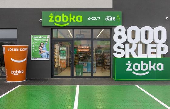 Żabka otworzyła w Sierakowie 8000 sklep