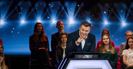 "The Voice Senior": Rafał Brzozowski poprowadzi show. Zastąpi Tomasza Kammela