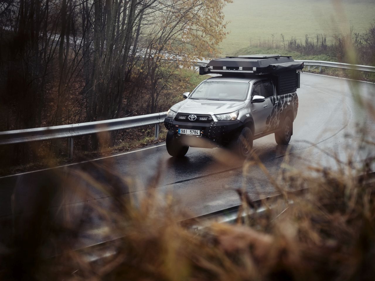 Toyota Hilux Expedition