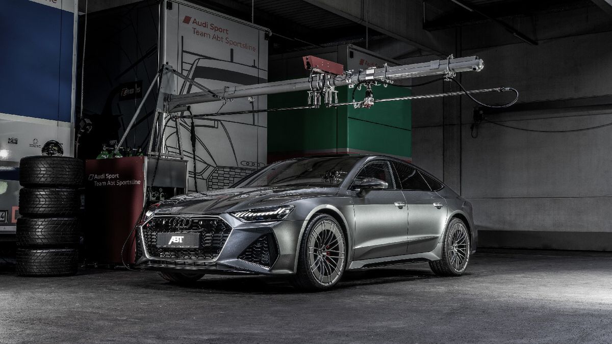 Szybkie jak Lamborghini, a przy tym znacznie wygodniejsze i bardziej praktyczne.