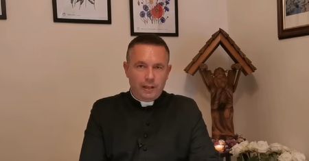 Ciało mężczyzny w mieszkaniu wikarego. Znany ksiądz jest załamany