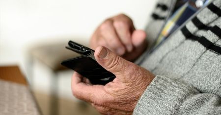 Pokazy garnków mimo pandemii. Firmy nic sobie nie robią z przepisów