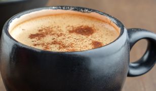 Dosyp do porannej kawy. Naukowcy zapewniają, że może opóźniać alzheimera