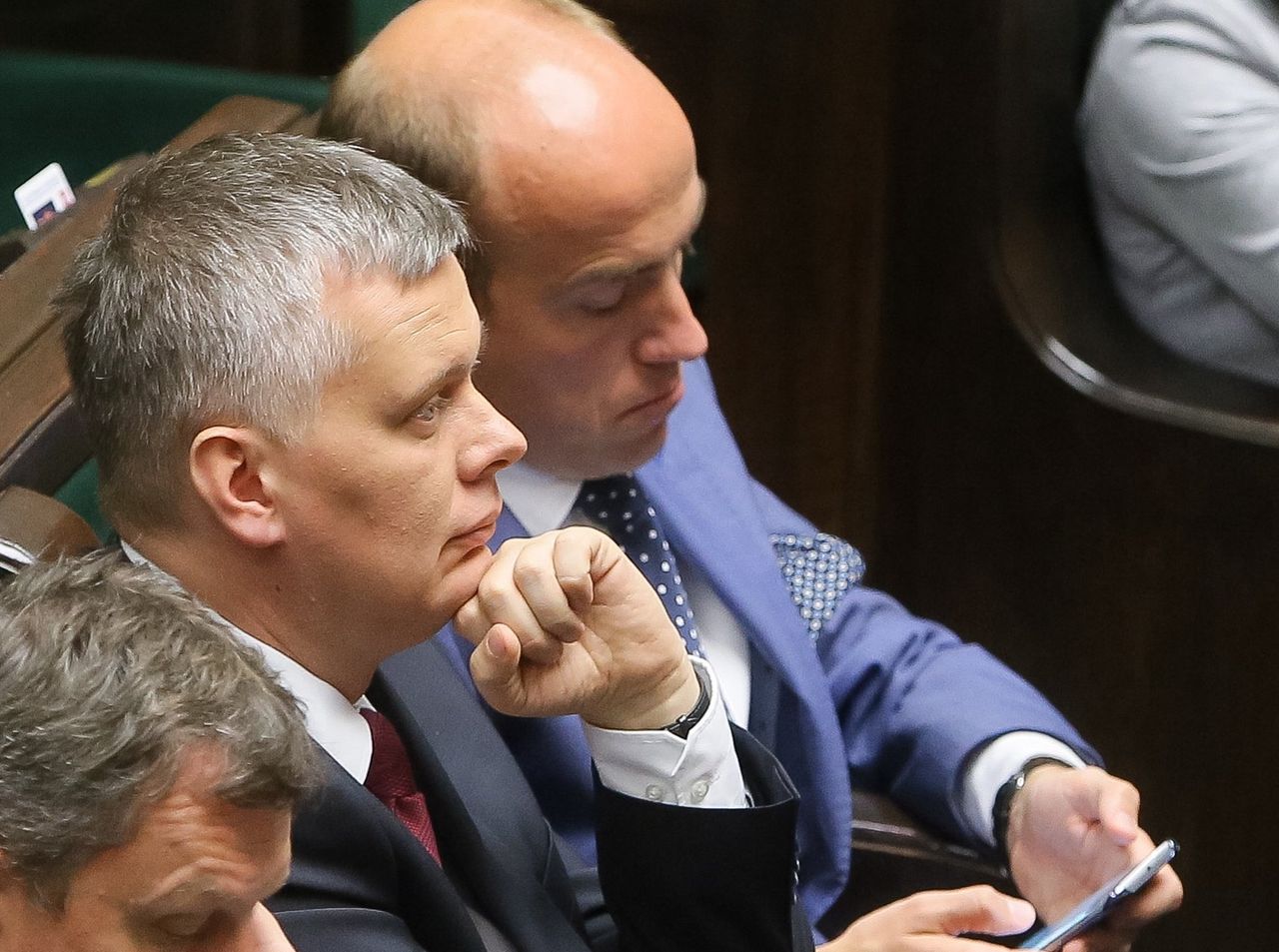 Budka i Siemoniak oddali się do dyspozycji Tuska