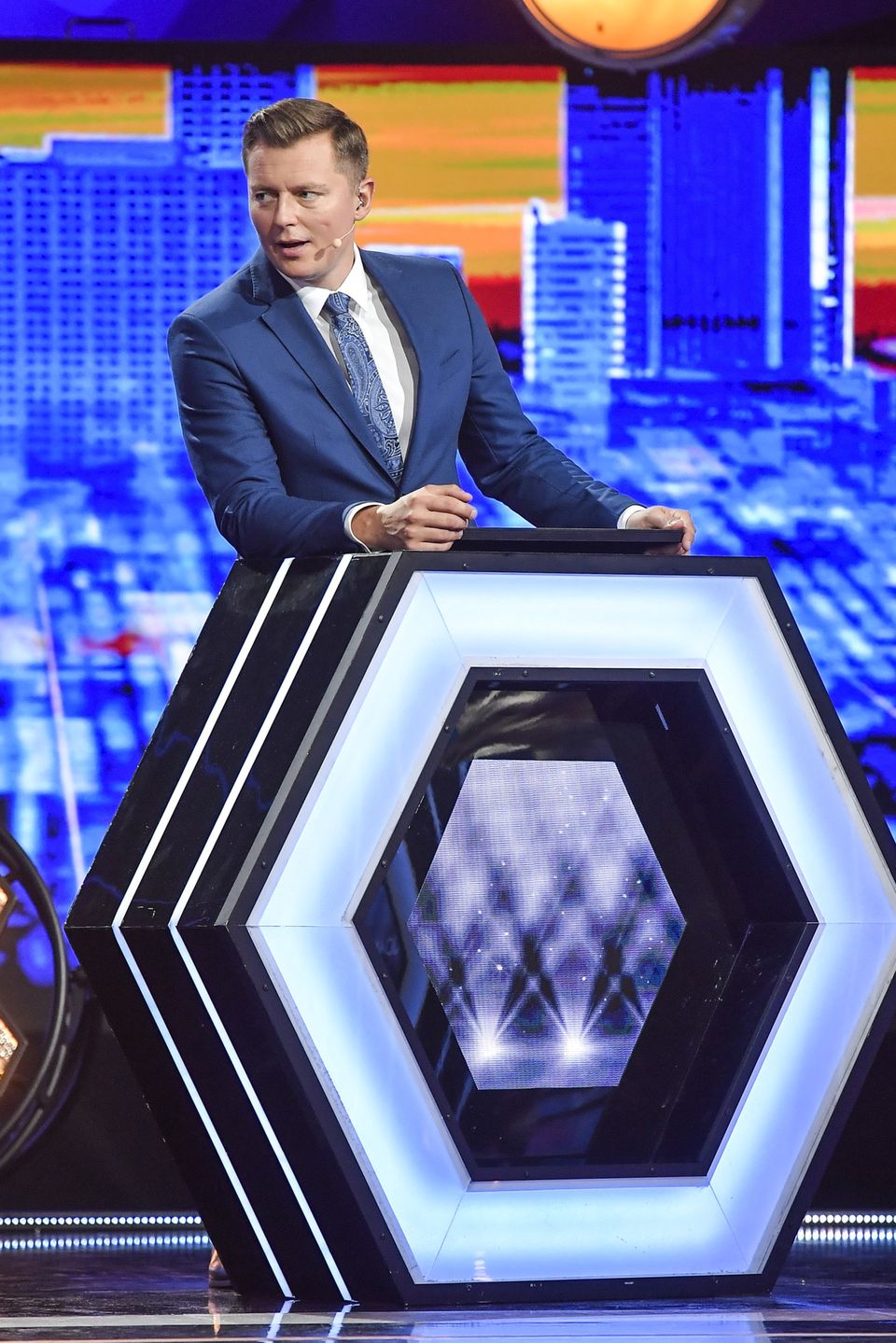 Rafał Brzozowski znowu tłumaczy się z wyjazdu na Eurowizję