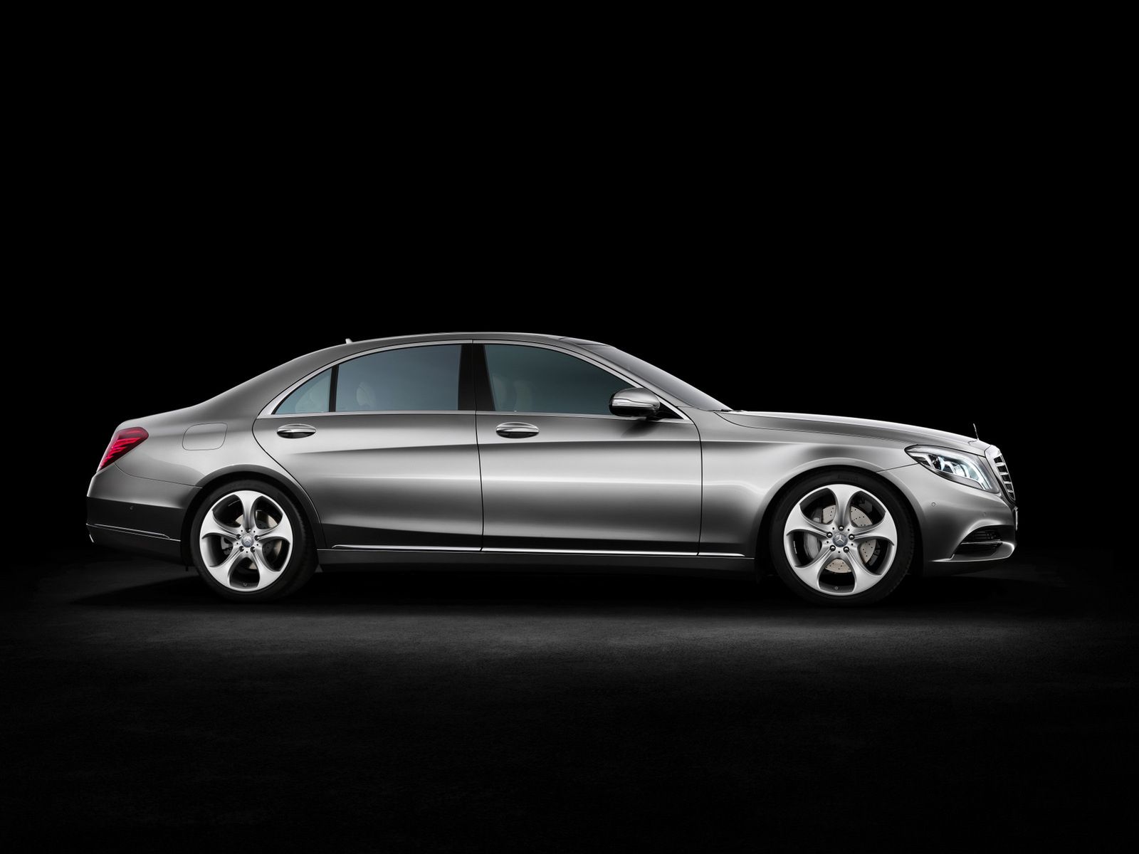 Mercedes-Benz klasy S W222 [galeria] 20
