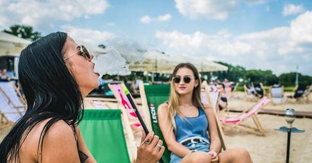 Beach party w Widoku. Impreza na plaży nad zalewem Zemborzyckim już w ten weekend