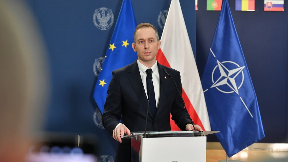 Cezary Tomczyk ogłosił zmiany na stanowiskach szefów służb