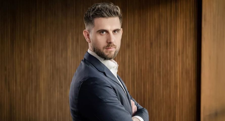 Koncern Solorzów chce wziąć kolejny kredyt. Kluczowa faza negocjacji
