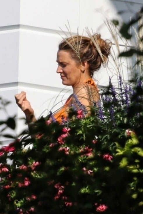 Blake Lively i Ryan Reynolds imprezują u Taylor Swift