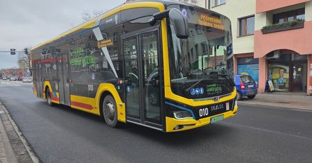 Św. Antoniego znów przejezdna. Koniec objazdów dla kilku linii MPK