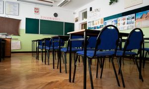 Nauczyciel z Sieradza w areszcie. W tle mefedron i wątek nieletniego