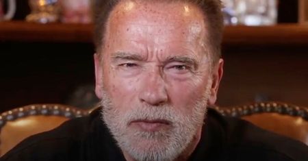 Schwarzenegger nagrał przesłanie do Rosjan. Opowiedział historię ojca