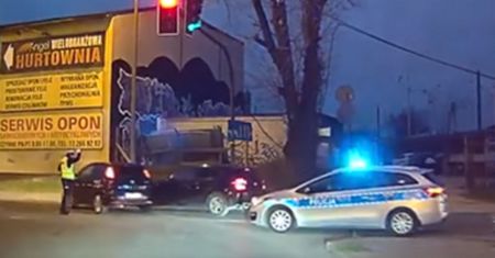 Fatalne nieporozumienie podczas kierowania ruchem. Wszystko się nagrało