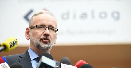 Coraz więcej zgonów, coraz więcej zakażeń. A tymczasem Polska w ogonie szczepień