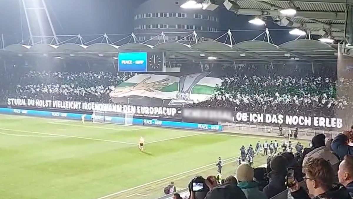 Transparent podczas meczu Rakowa Częstochowa ze Sturmem