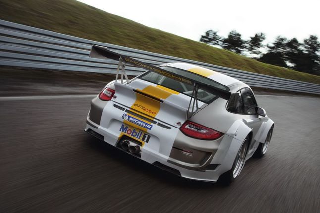 Porsche 911 GT3 RSR 2011