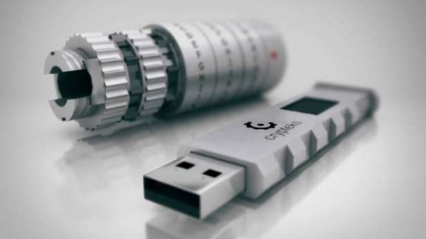 Chroń dane jak Leonardo da Vinci. Pendrive z niezwykłym zabezpieczeniem 1