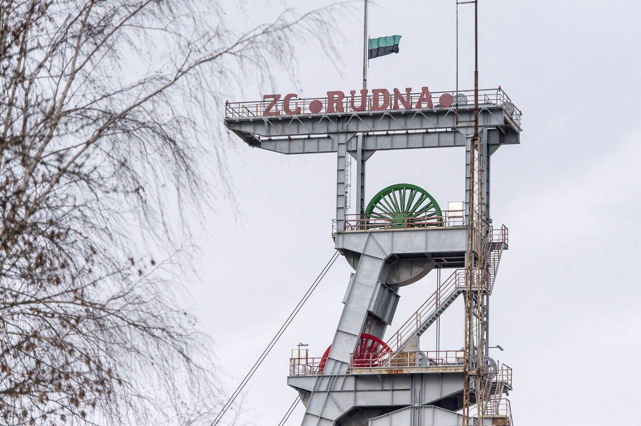 Pożar w kopalni miedzi Rudna na Dolnym Śląsku 