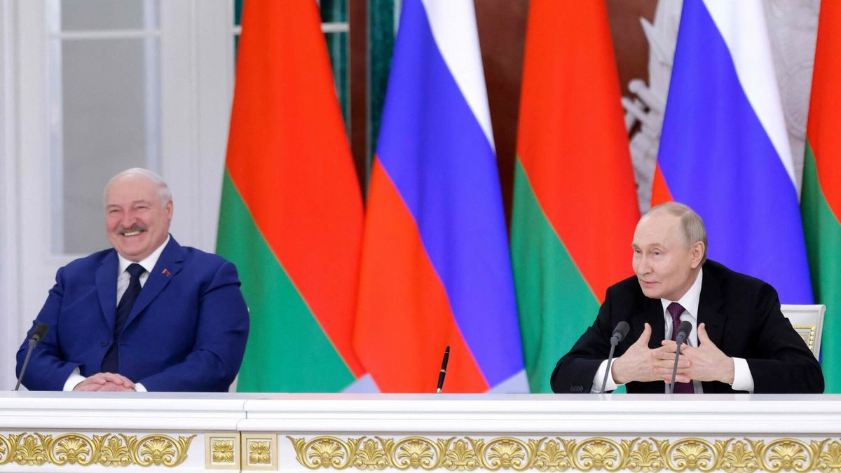 Władimir Putin z Alaksandrem Łukaszenką