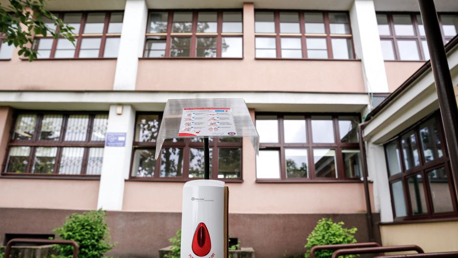 Zdalne nauczanie. Premier poinformował o nowych obostrzeniach