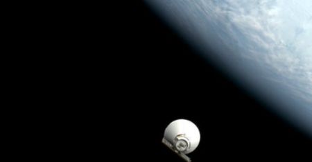 Ambitny plan NASA. Teleskop SPHEREx już zaczął pracę