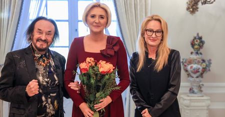 Zobaczył kreację Agaty Kornahauser-Dudy. Gorzkie słowa stylisty