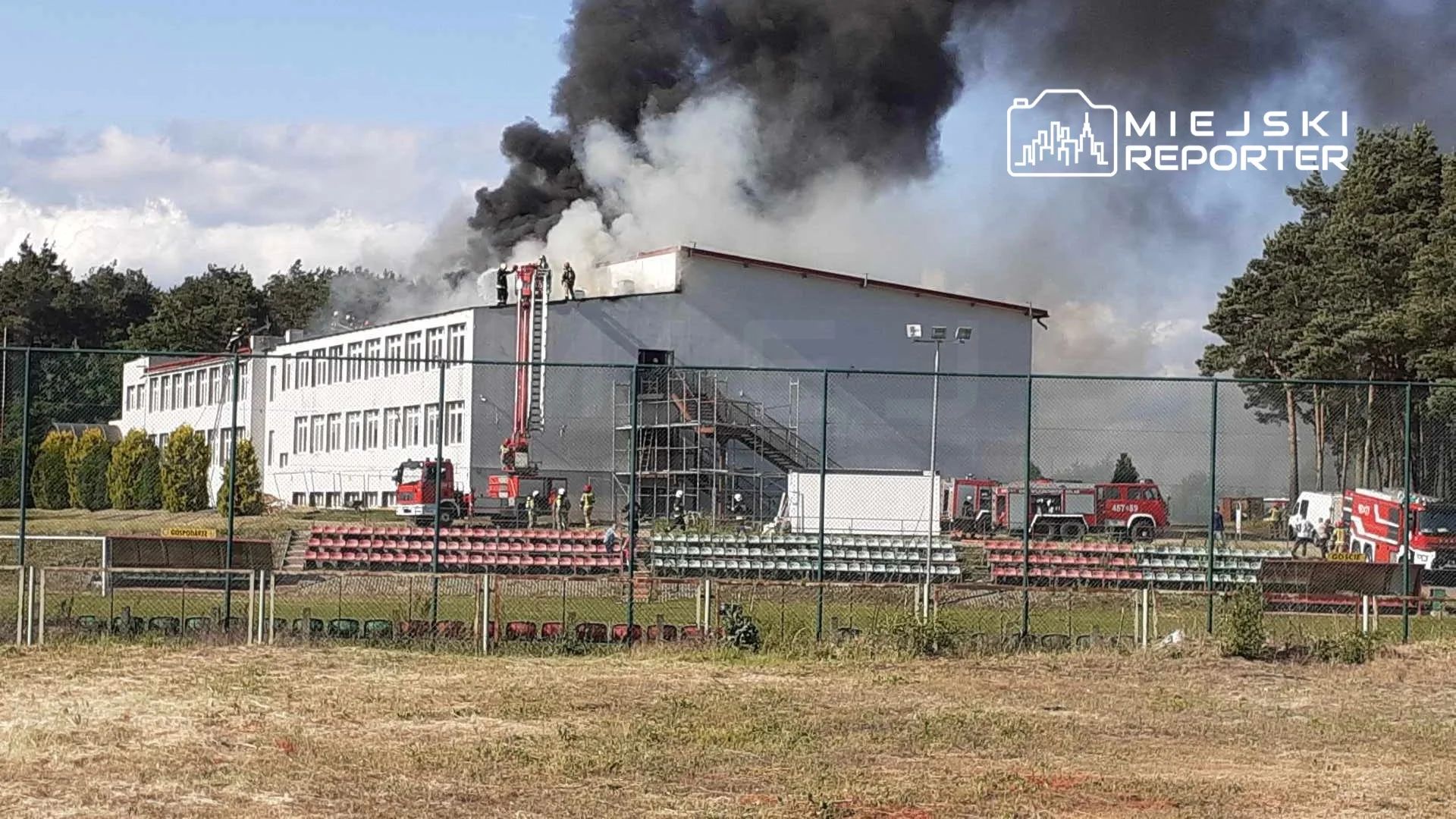 Pożar w budynku szkoły w Magnuszewie