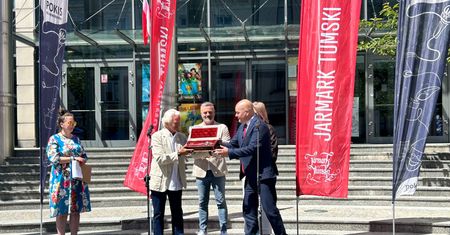 Klucze do miasta przekazane. Jarmark Tumski na trzy dni opanował Płock