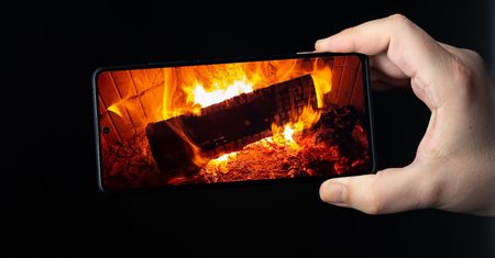 Ceny i recenzja Redmi Note 12 Pro+ 5G. Jest ogień, który nie parzy.