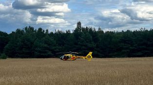 Helikopter LPR-u wylądował na polu rolnika. Ostre słowa: "To jest chore"