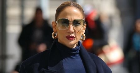 Jennifer Lopez z torebką za blisko 40 tysięcy szuka KOLEJNEJ nieruchomości (FOTO)