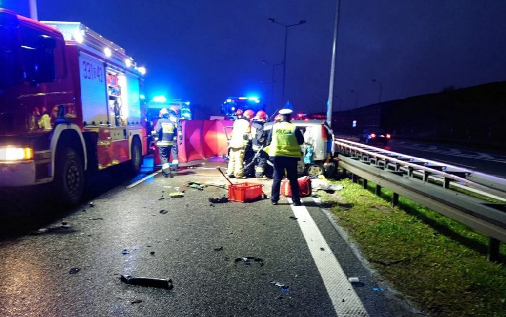 S1. Samochód wjechał pod prąd na ekspresówkę 